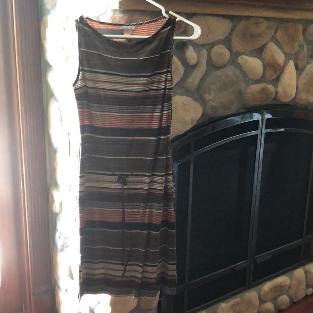 Women’s sleeveless dress